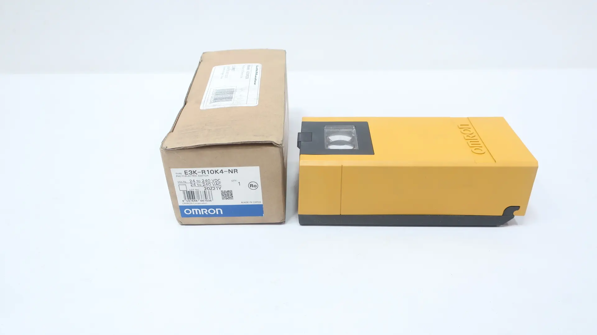 Produktfoto 1 von OMRON E3K-R10K4-NR