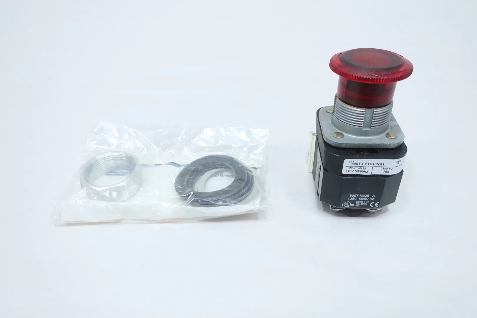 Produktfoto 1 von ALLEN BRADLEY 800T-FXTP16RA1