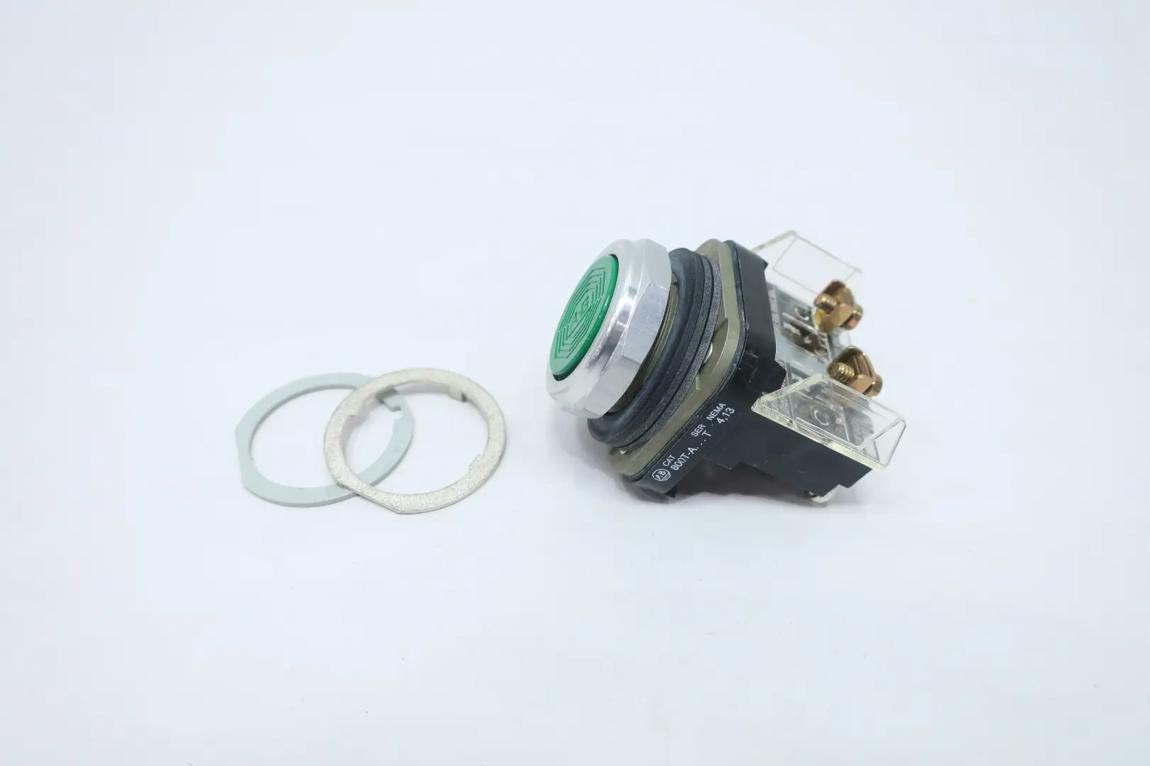 Produktfoto 1 von ALLEN BRADLEY 800T-A1D1