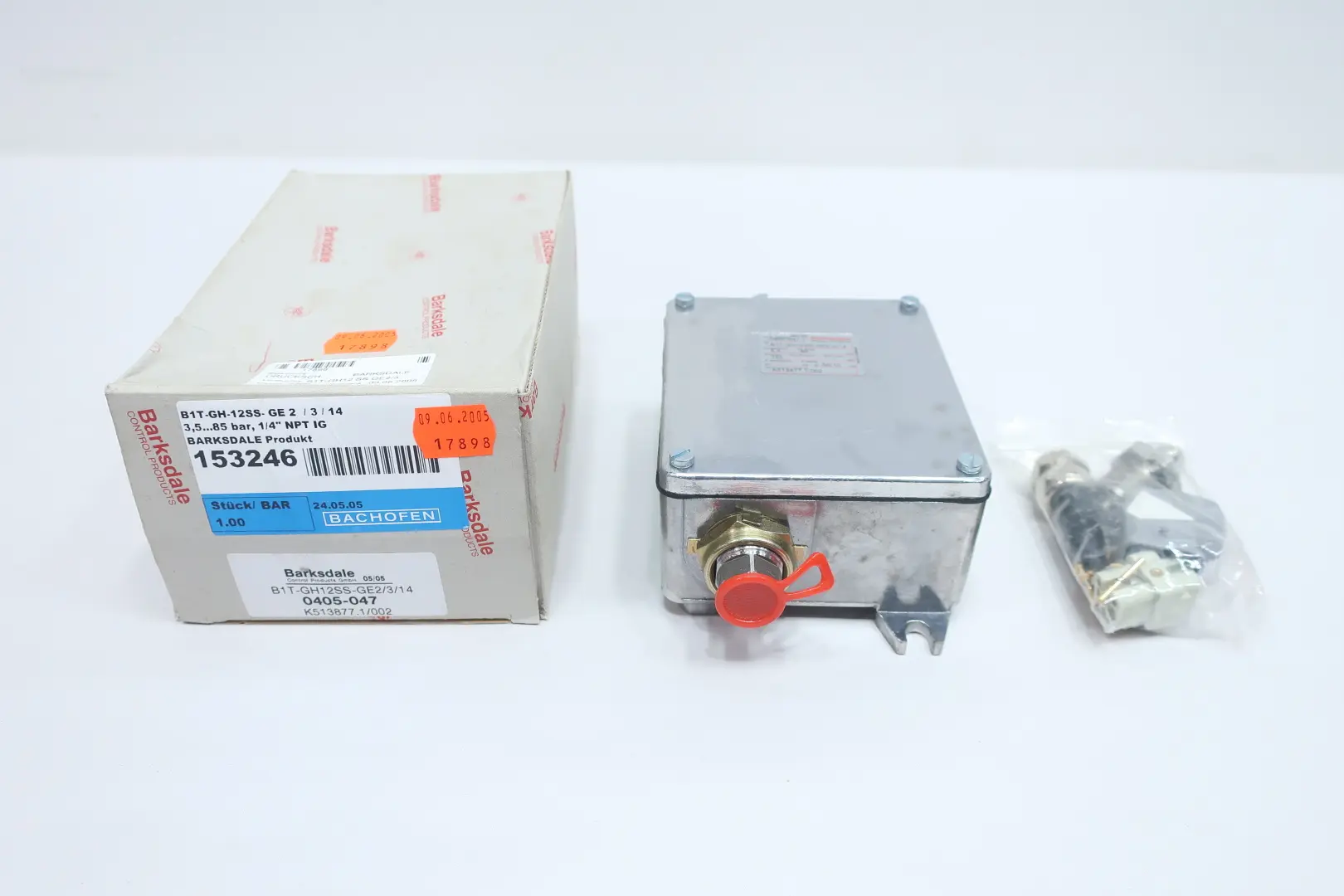 Produktfoto 1 von BARKSDALE B1T-GH12SS-GE2/3/14
