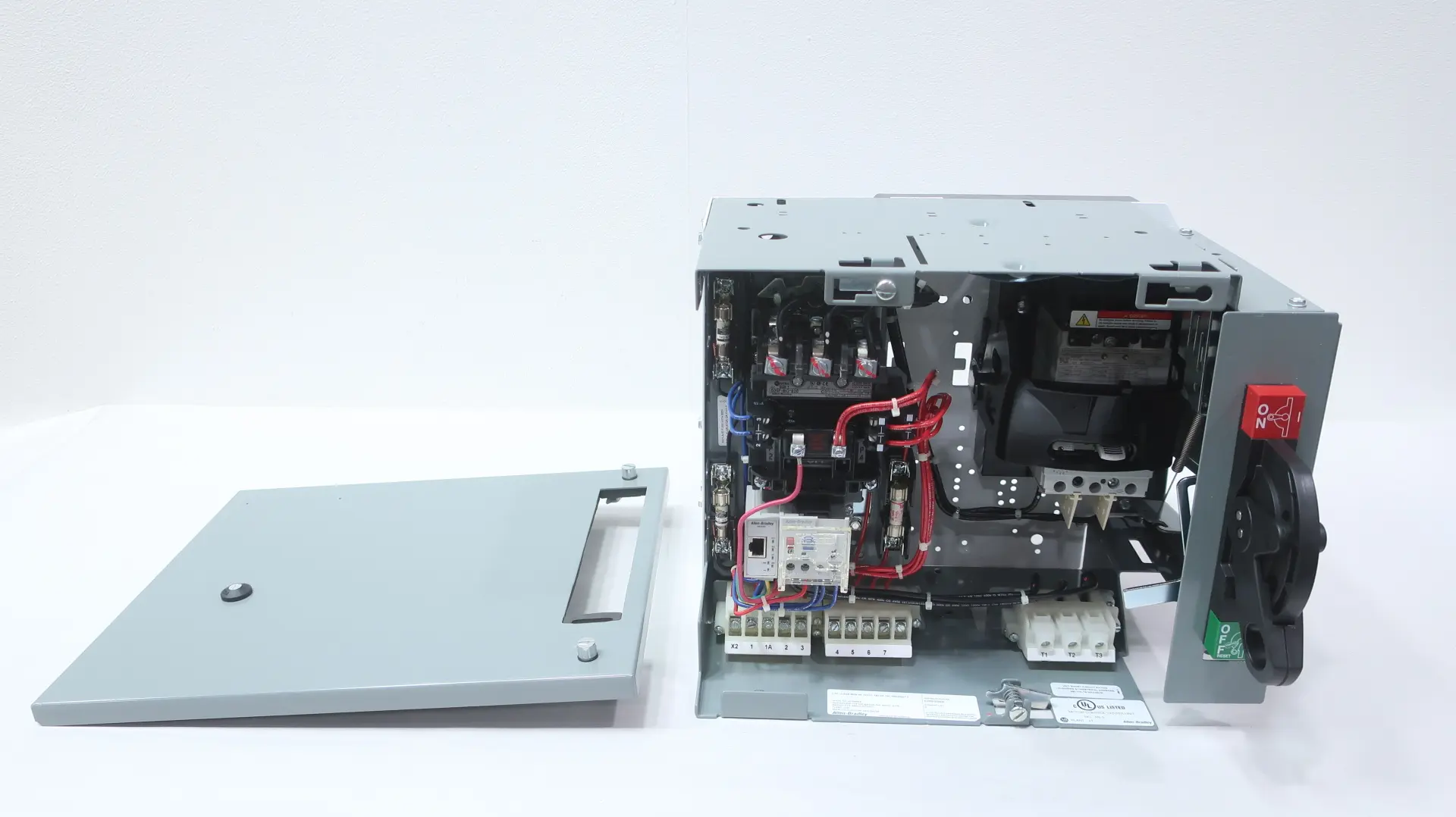Produktfoto 1 von ALLEN BRADLEY 2113B-BDB-6P-7FEED-38TGA-79L-900-ENET