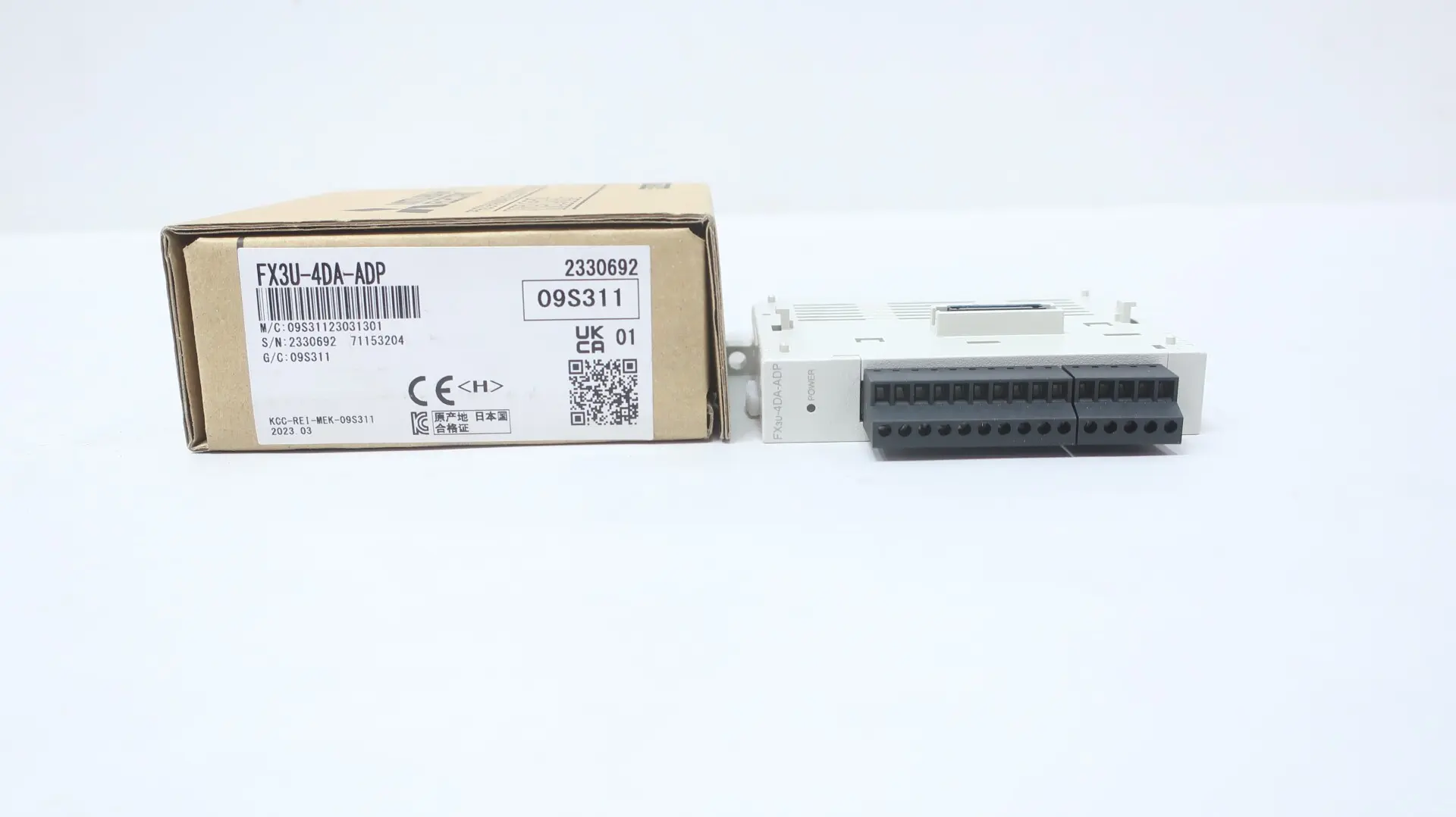 Produktfoto 1 von MITSUBISHI FX3U-4DA-ADP