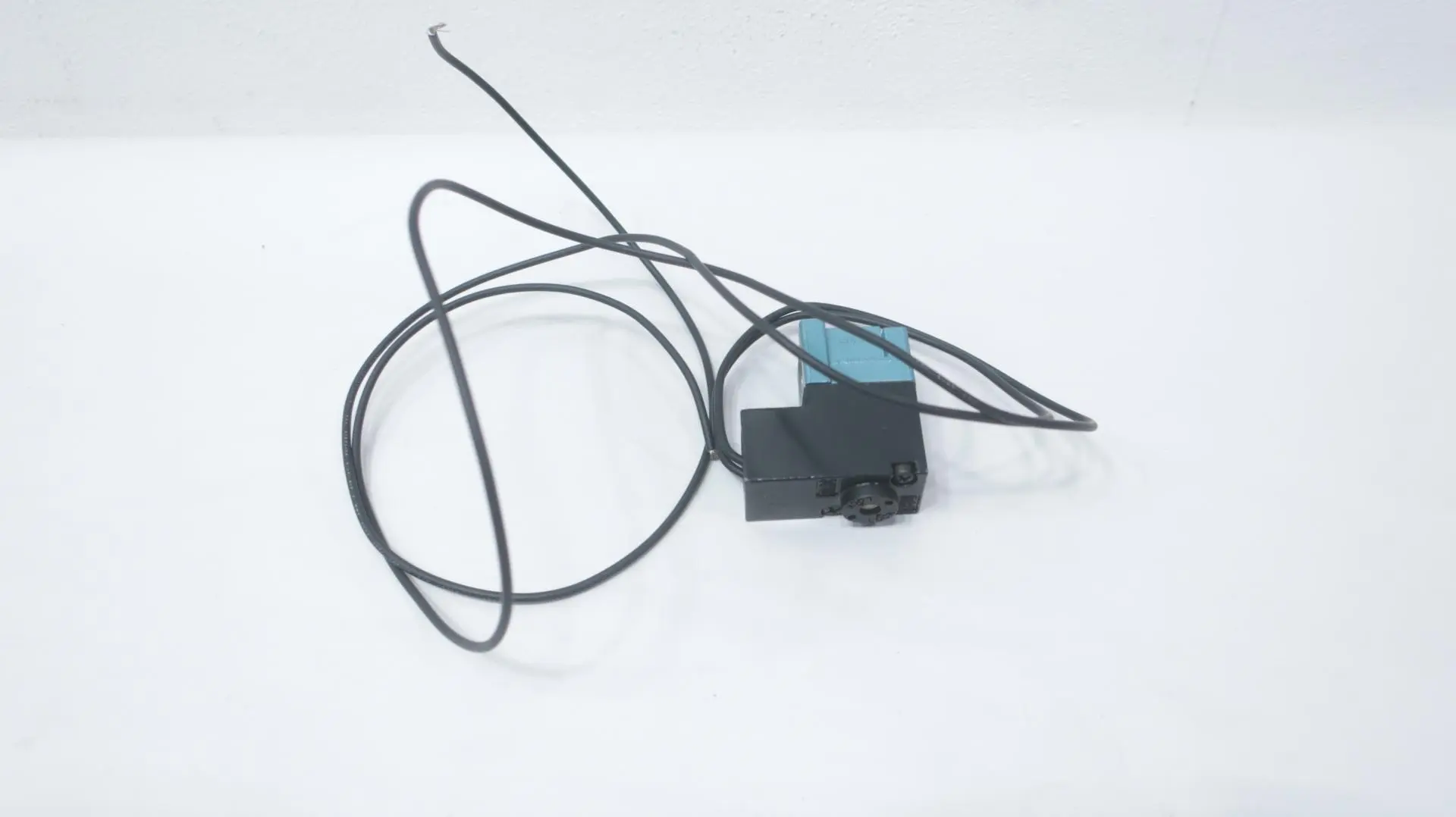 Produktfoto 1 von MAC 113B-111CAAD