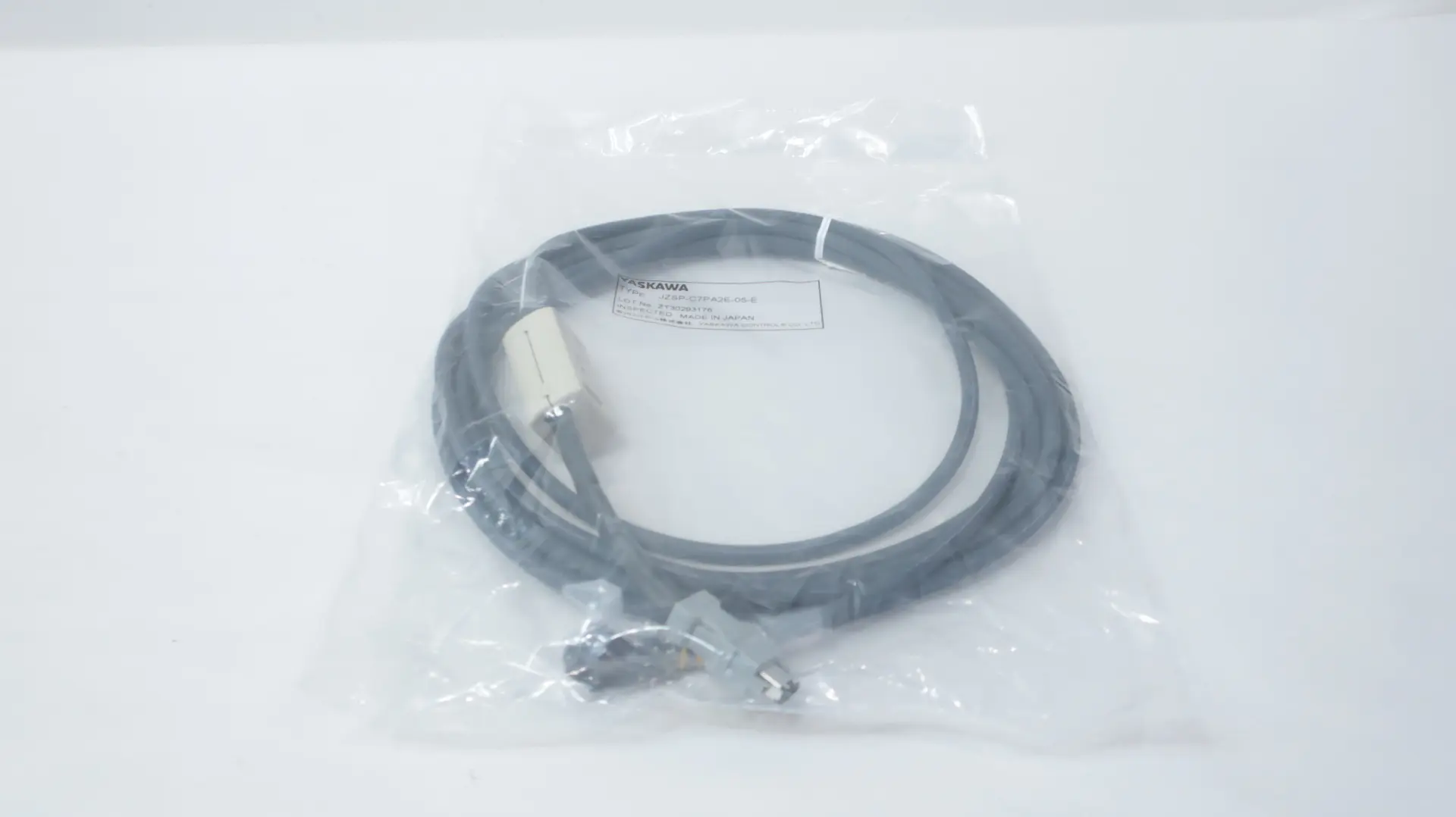 Produktfoto 1 von YASKAWA JZSP-C7PA2E-05-E