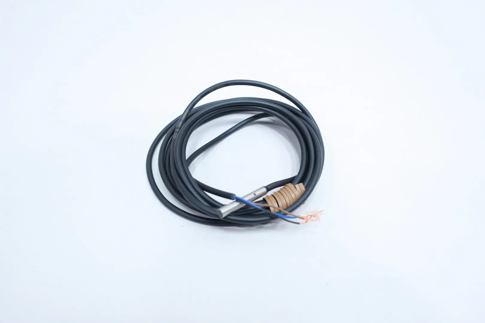 Produktfoto 1 von OMRON E2E-C04S12-WC-B1