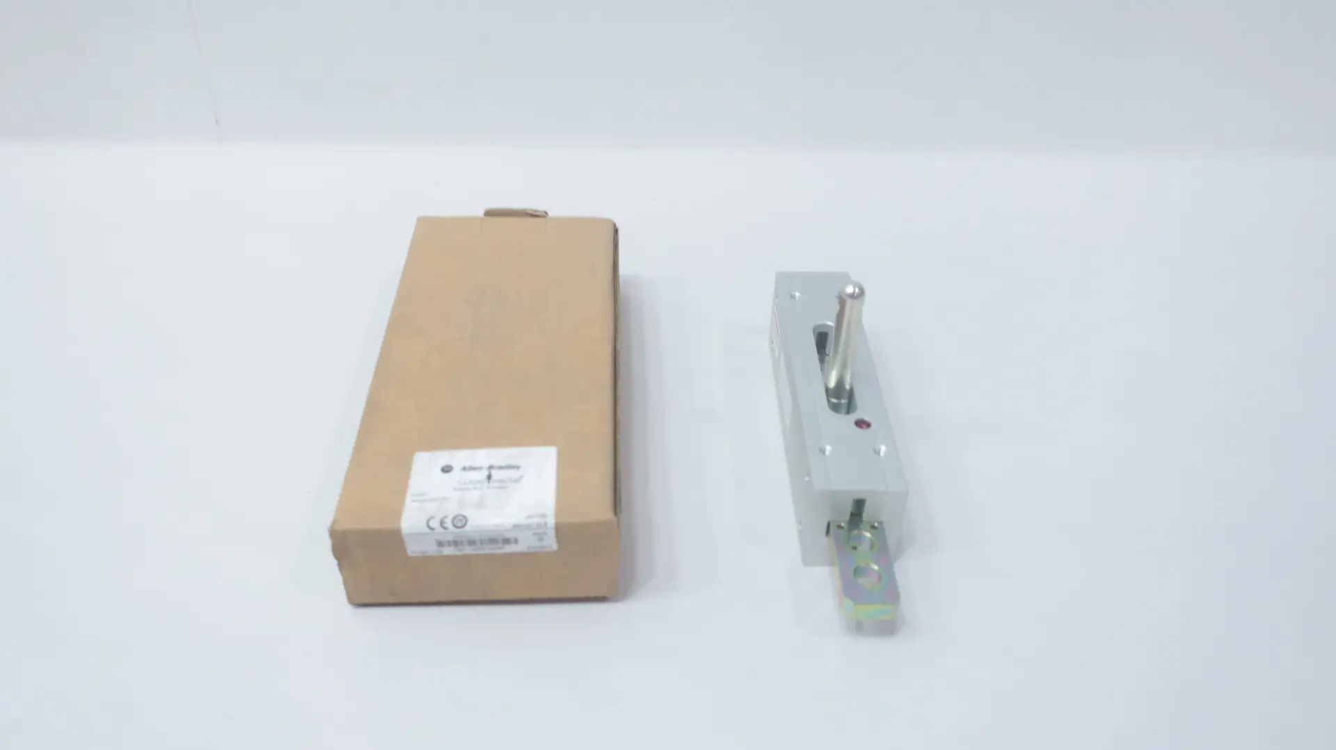 Produktfoto 1 von ALLEN BRADLEY 440G-A27163