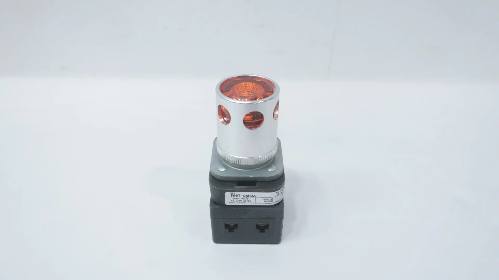 Produktfoto 1 von ALLEN BRADLEY 800T-QAH2A