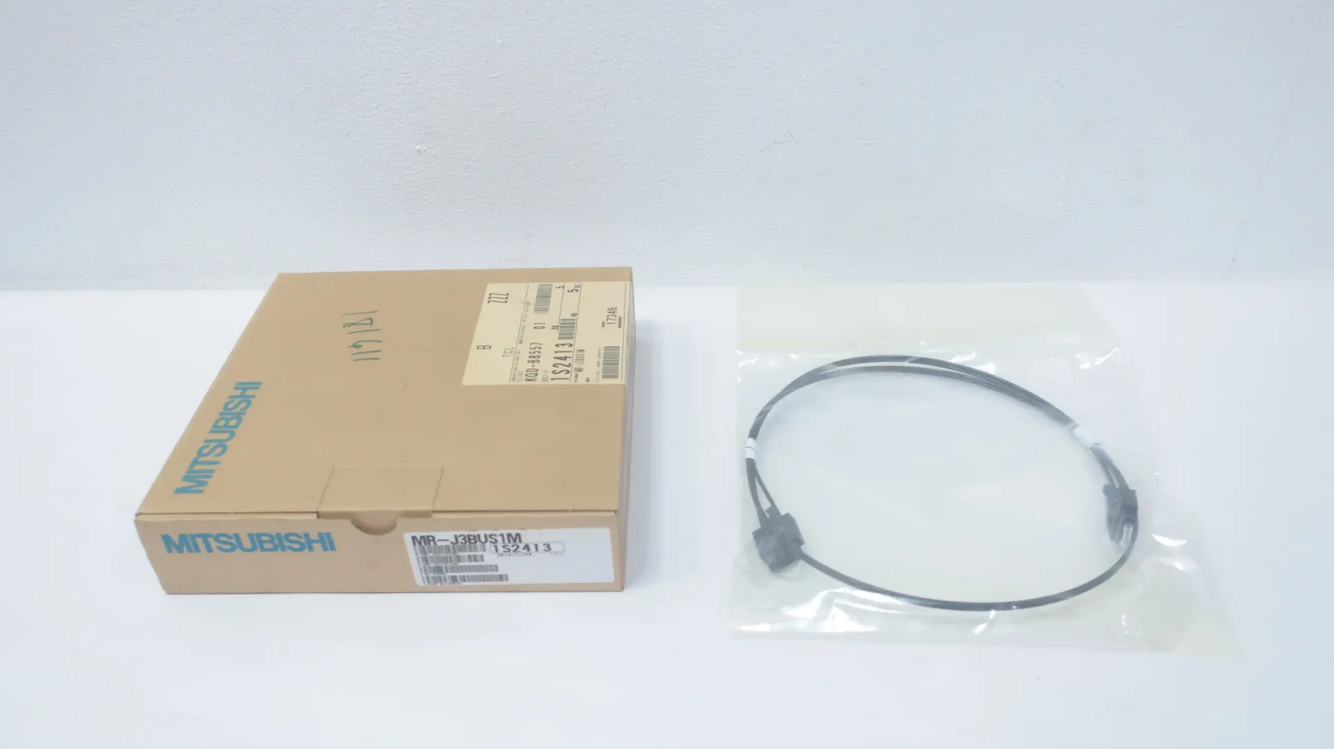 Produktfoto 1 von MITSUBISHI MR-J3BUS1M
