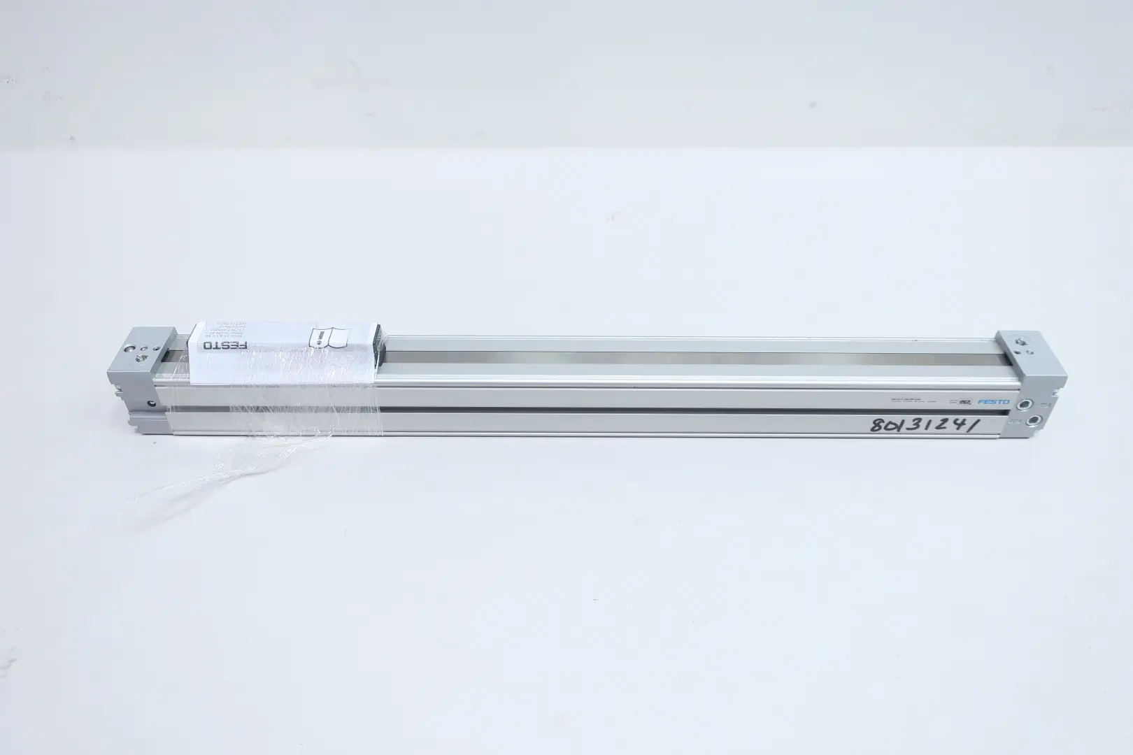 Produktfoto 1 von FESTO DGC-K-25-350-PPV-A-GK