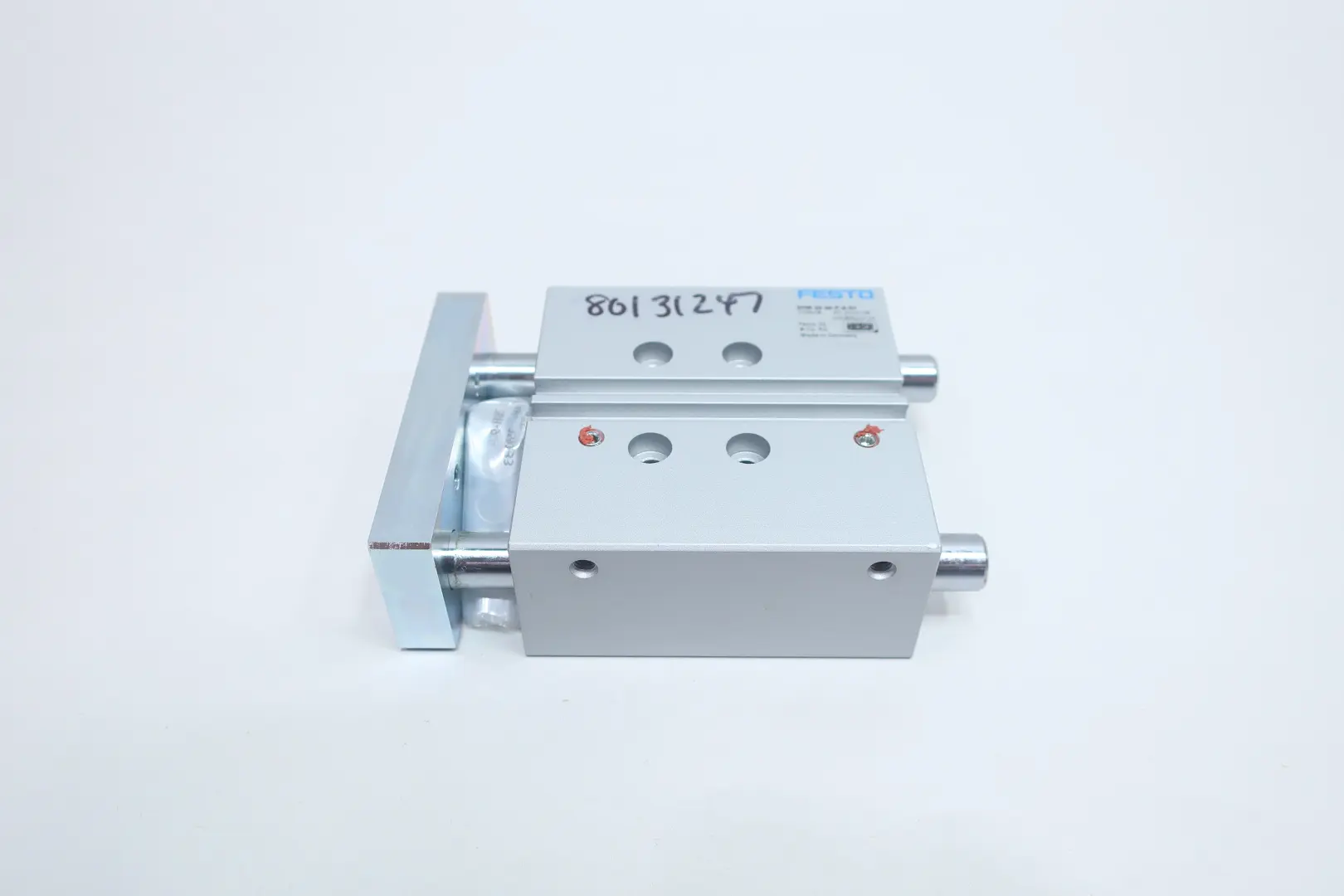 Produktfoto 1 von FESTO DFM-20-40-P-A-KF