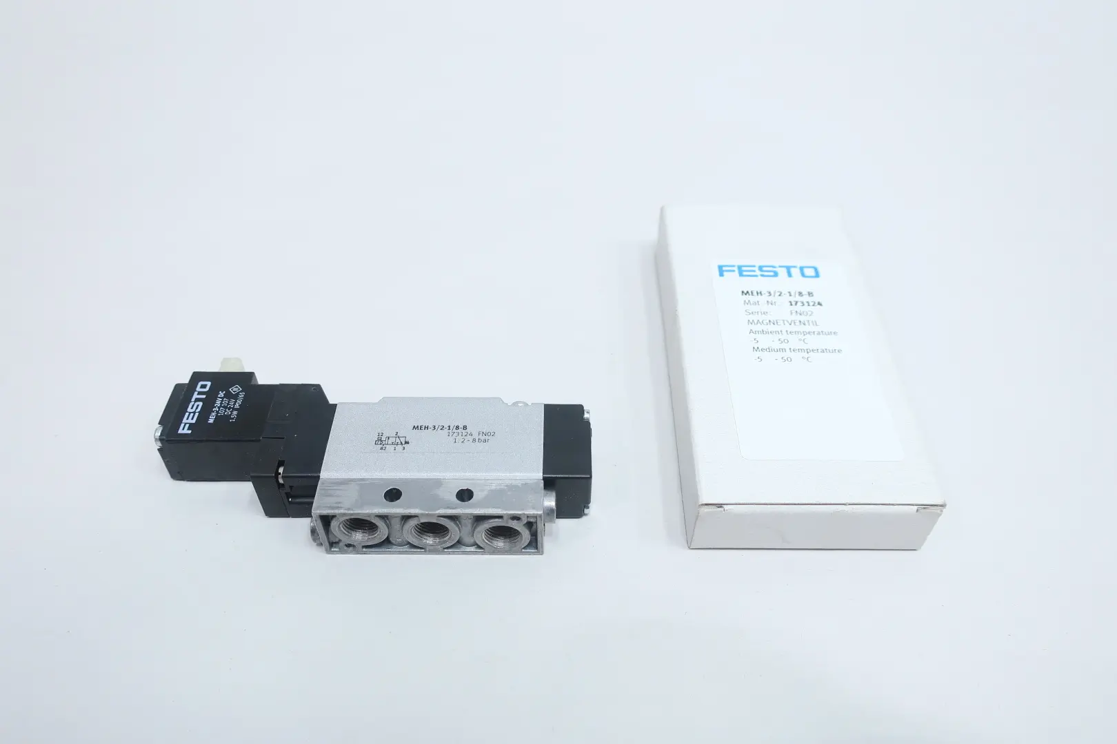 Produktfoto 1 von FESTO MEH-3/2-1/8-B