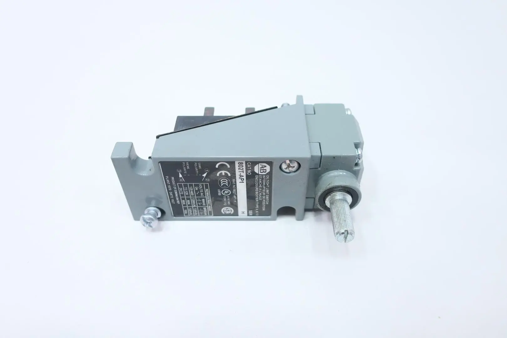 Produktfoto 1 von ALLEN BRADLEY 802T-AP1