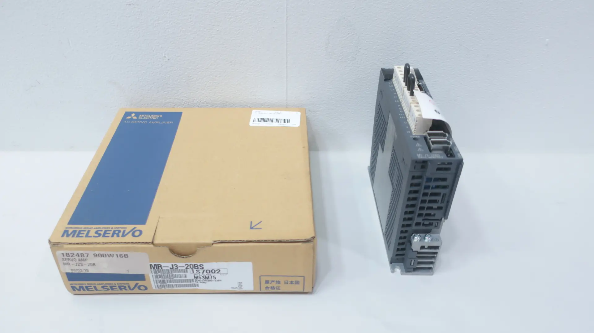 Produktfoto 1 von MITSUBISHI MR-J3-20BS