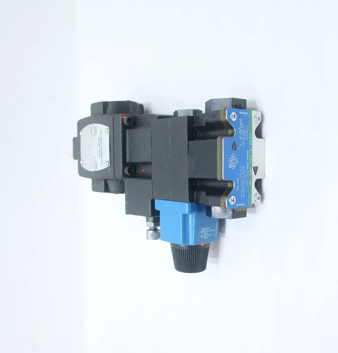 Produktfoto 1 von VICKERS CT5-061A-C-M-WB-90
