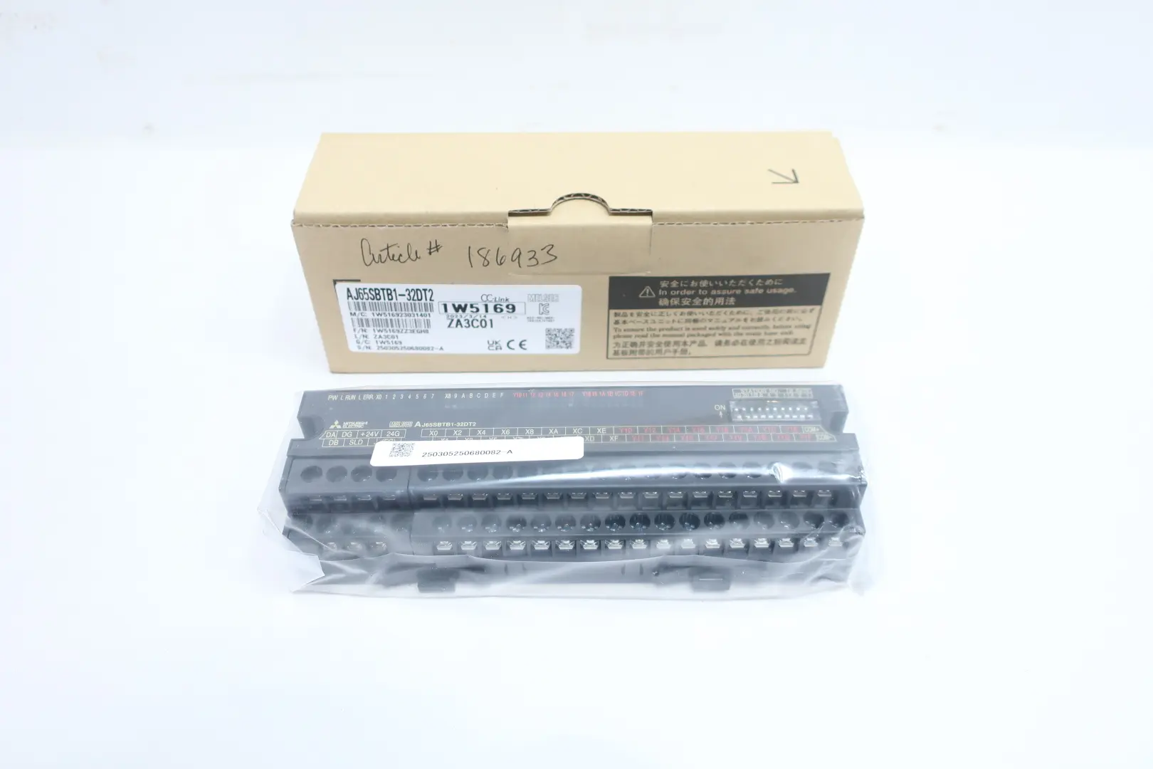 Produktfoto 1 von MITSUBISHI AJ65SBTB1-32DT2