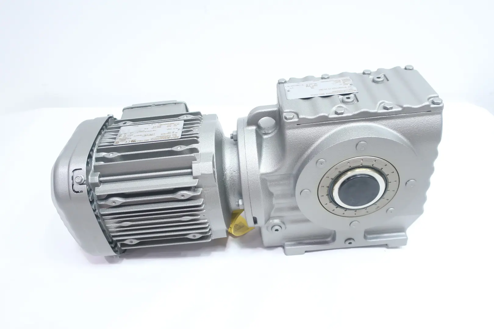 Produktfoto 1 von SEW-EURODRIVE SA67DRE90M4