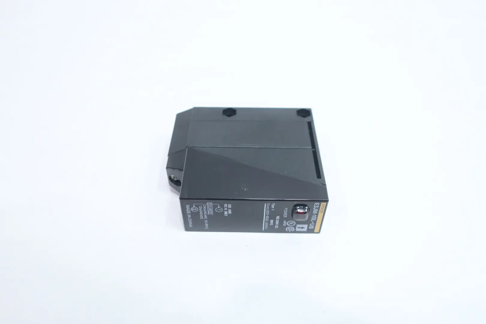 Produktfoto 1 von OMRON E3JM-10L-US