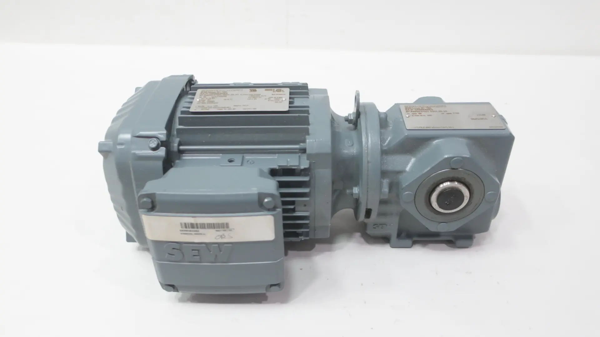 Produktfoto 1 von SEW EURODRIVE SA37 DRN80MK4