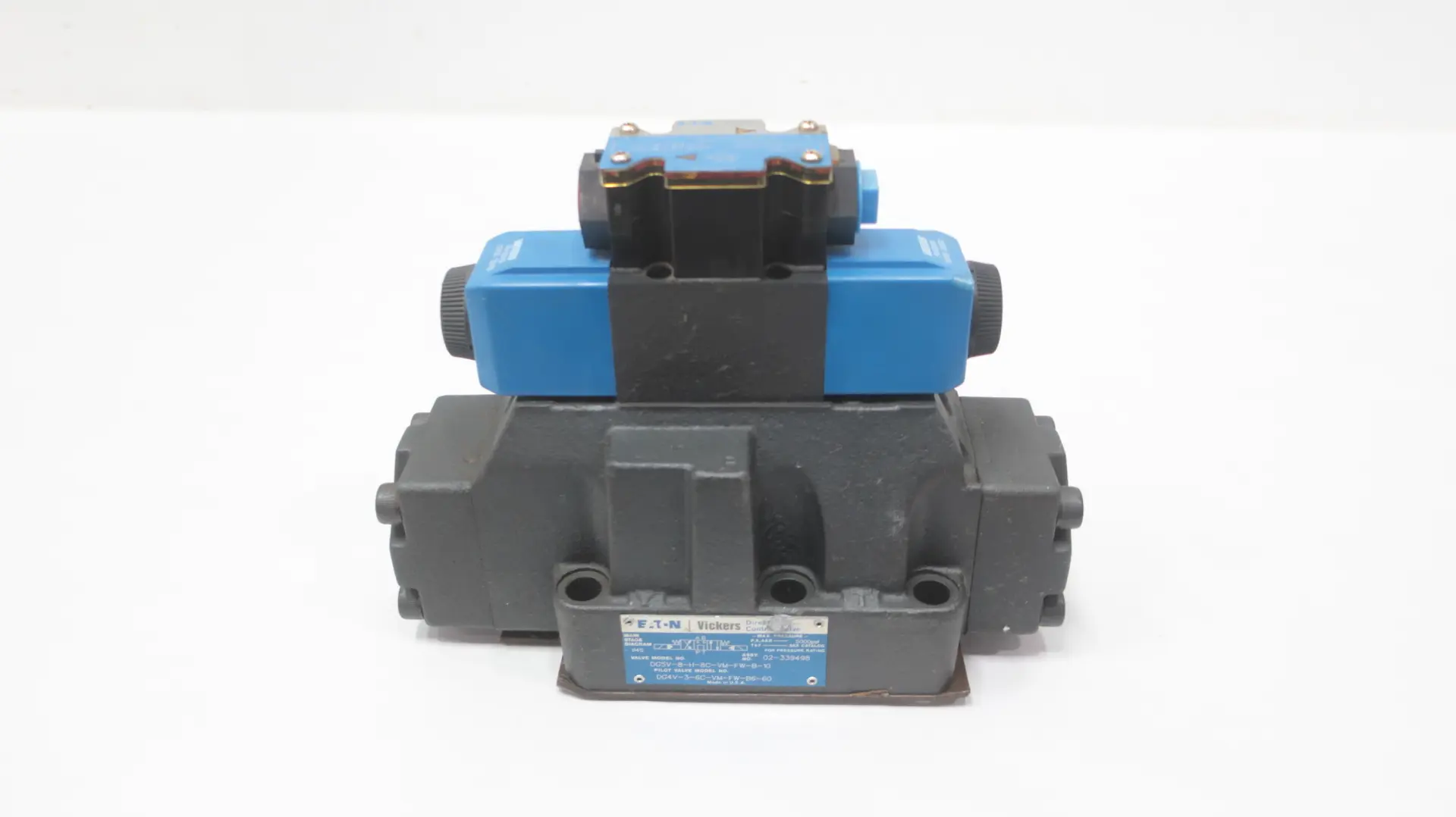 Produktfoto 1 von VICKERS 02-339498 DG5V-8-H-8C-VM-FW-B-10