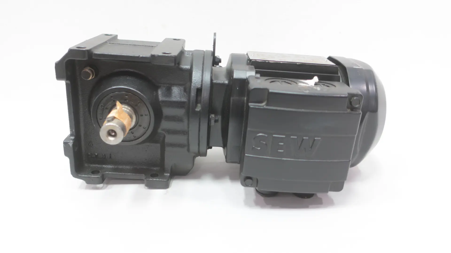 Produktfoto 1 von SEW EURODRIVE S37 DR63M4/TH