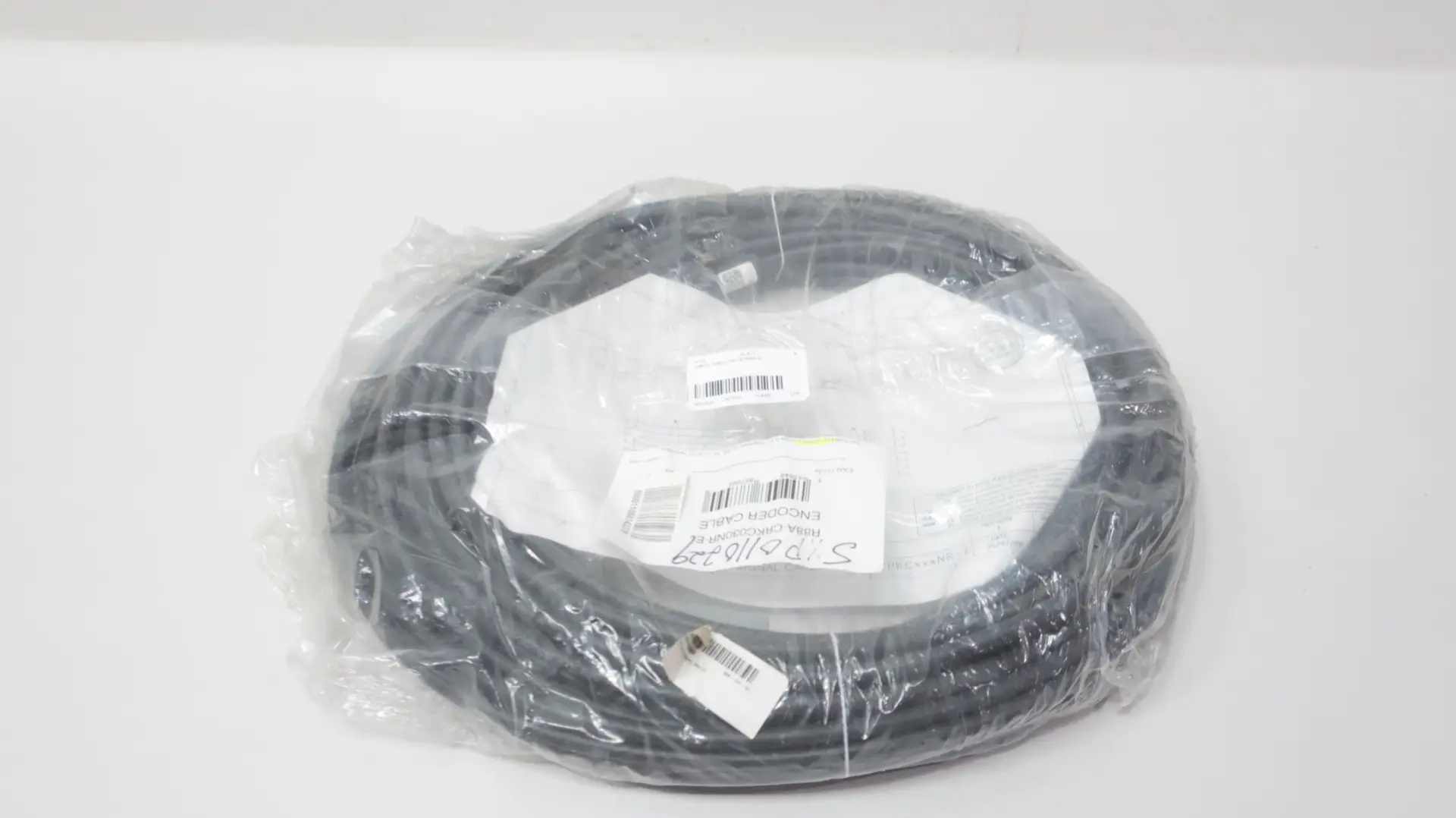 Produktfoto 1 von OMRON R88A-CRKC030NR-E