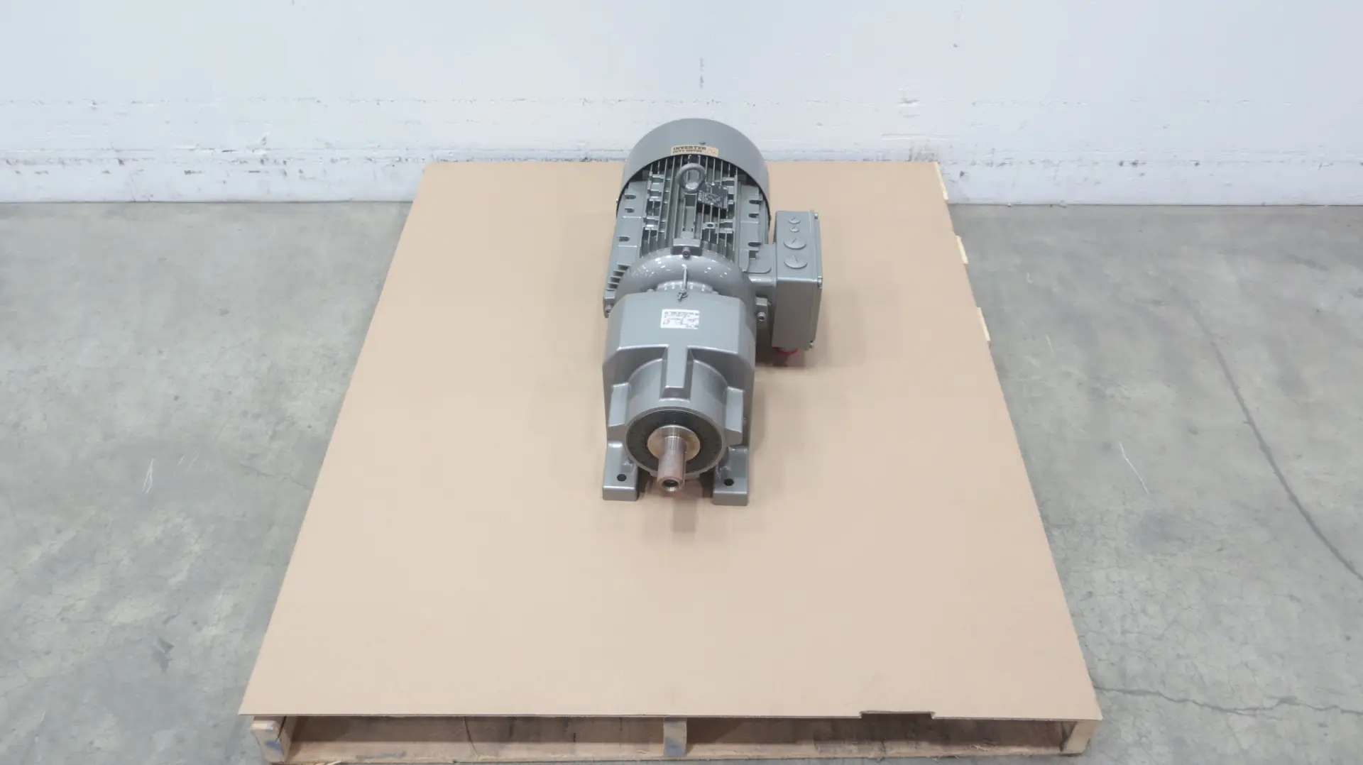 Produktfoto 1 von NORD SK672.1-132SP/4 CUS TW