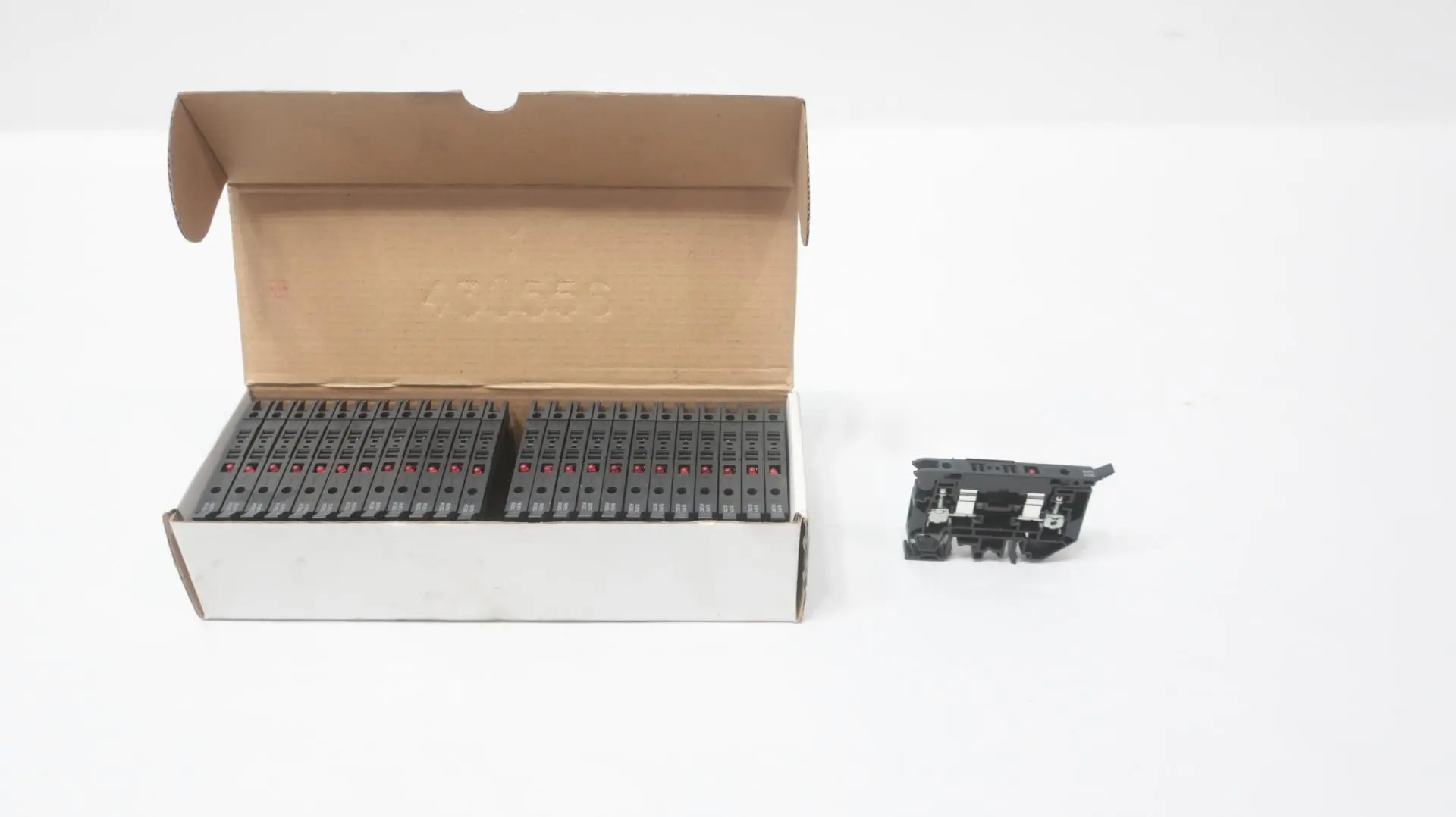 Produktfoto 1 von ALLEN BRADLEY 1492-H5