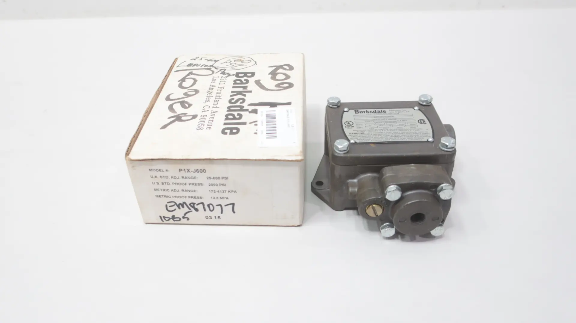 Produktfoto 1 von BARKSDALE P1X-J600