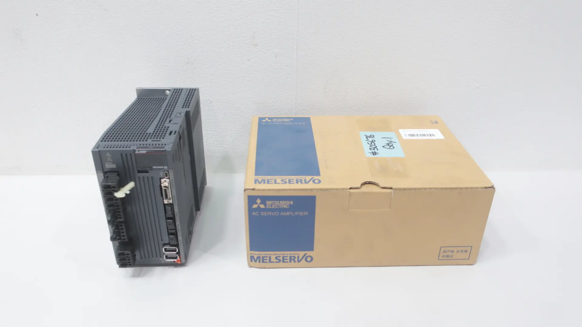 Produktfoto 1 von MITSUBISHI MR-J4-200B-RJ