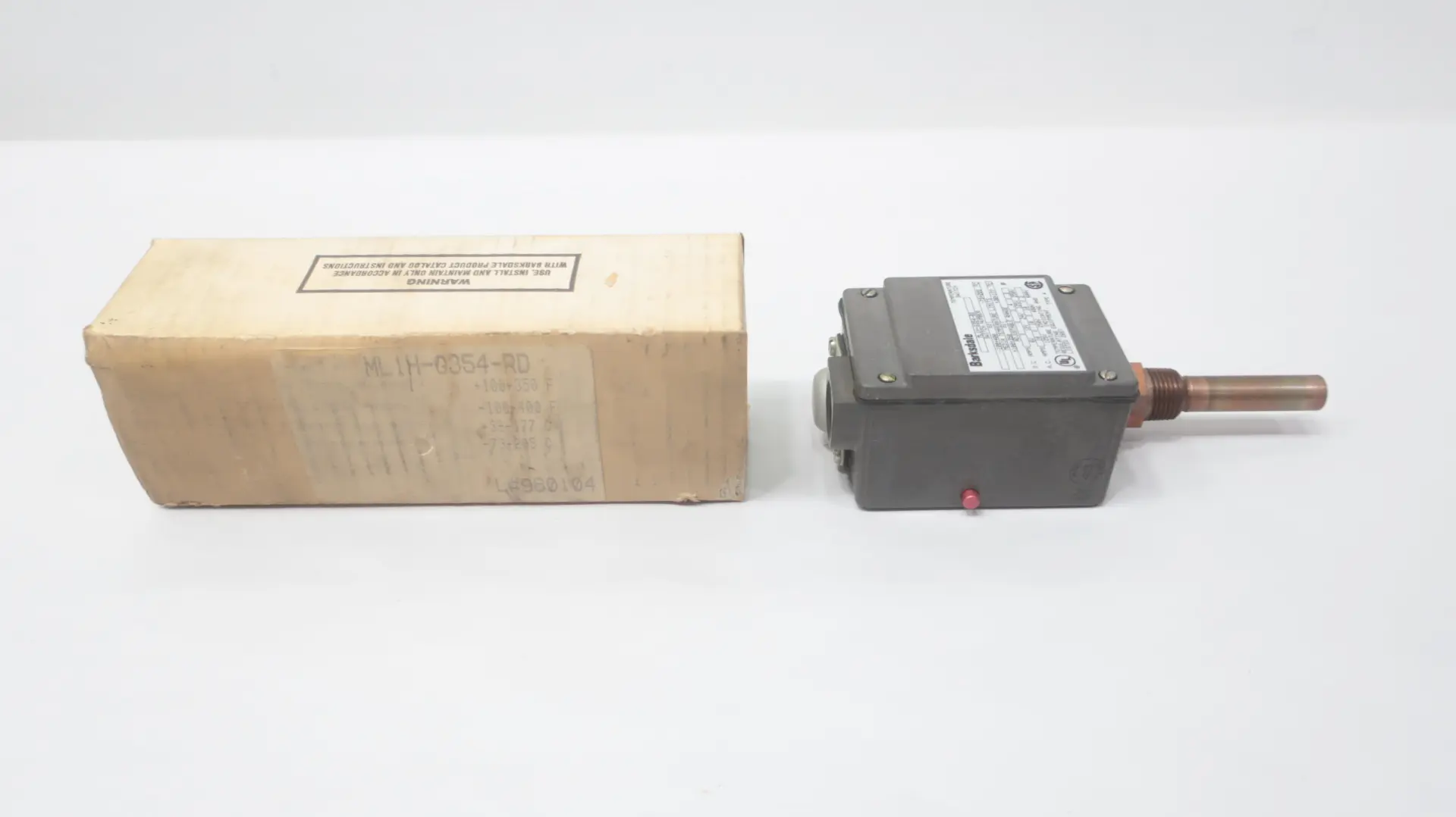Produktfoto 1 von BARKSDALE ML1H-G354-RD