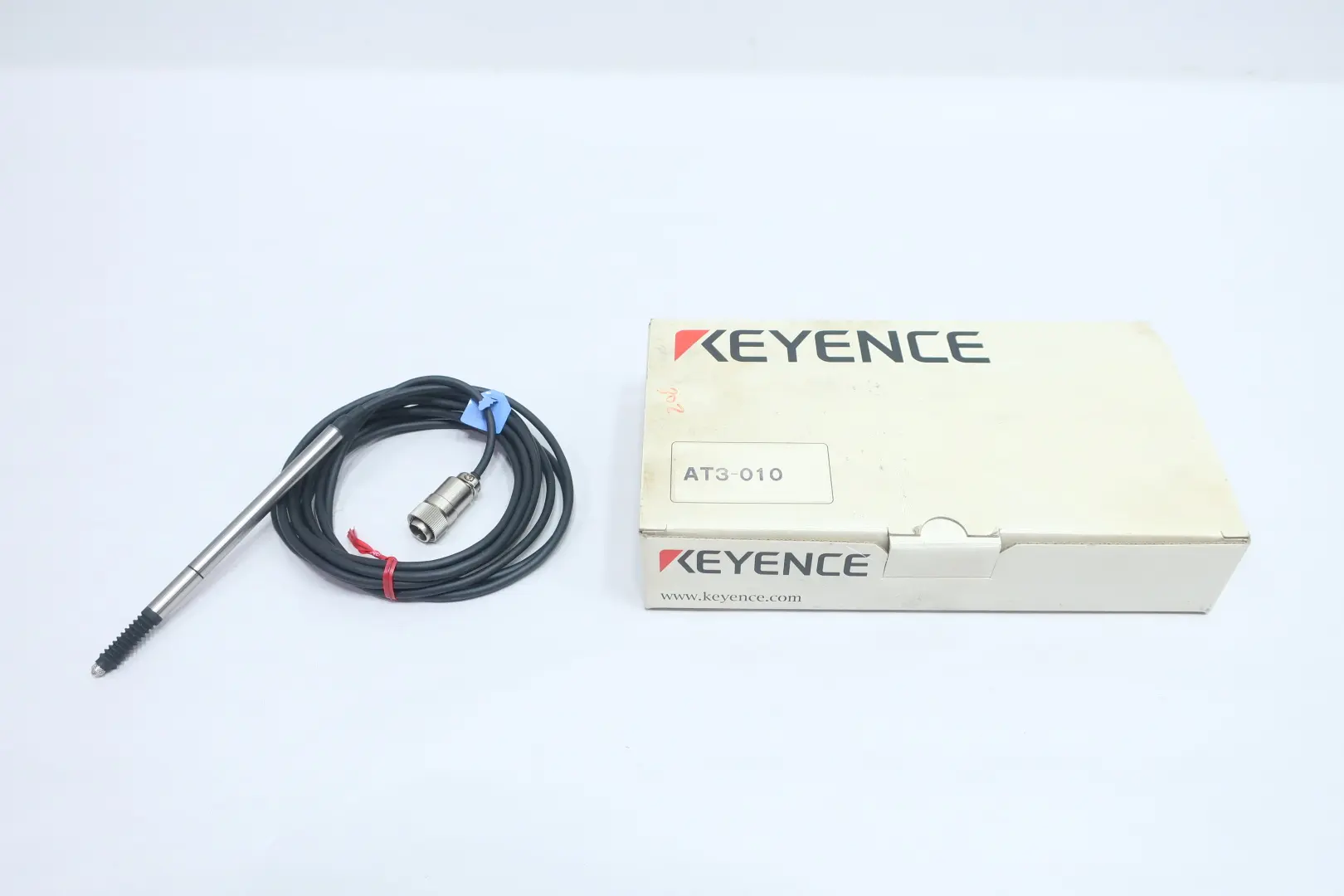 KEYENCE AT3-010