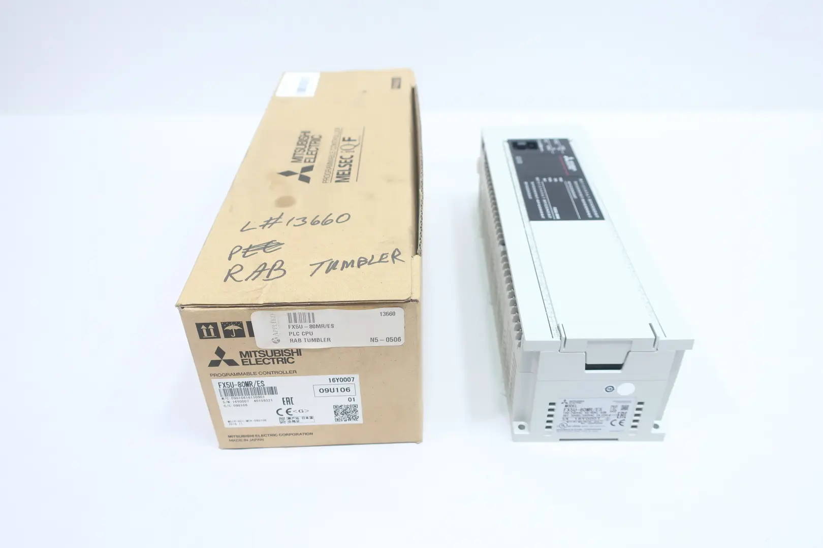 Produktfoto 1 von MITSUBISHI FX5U-80MR/ES