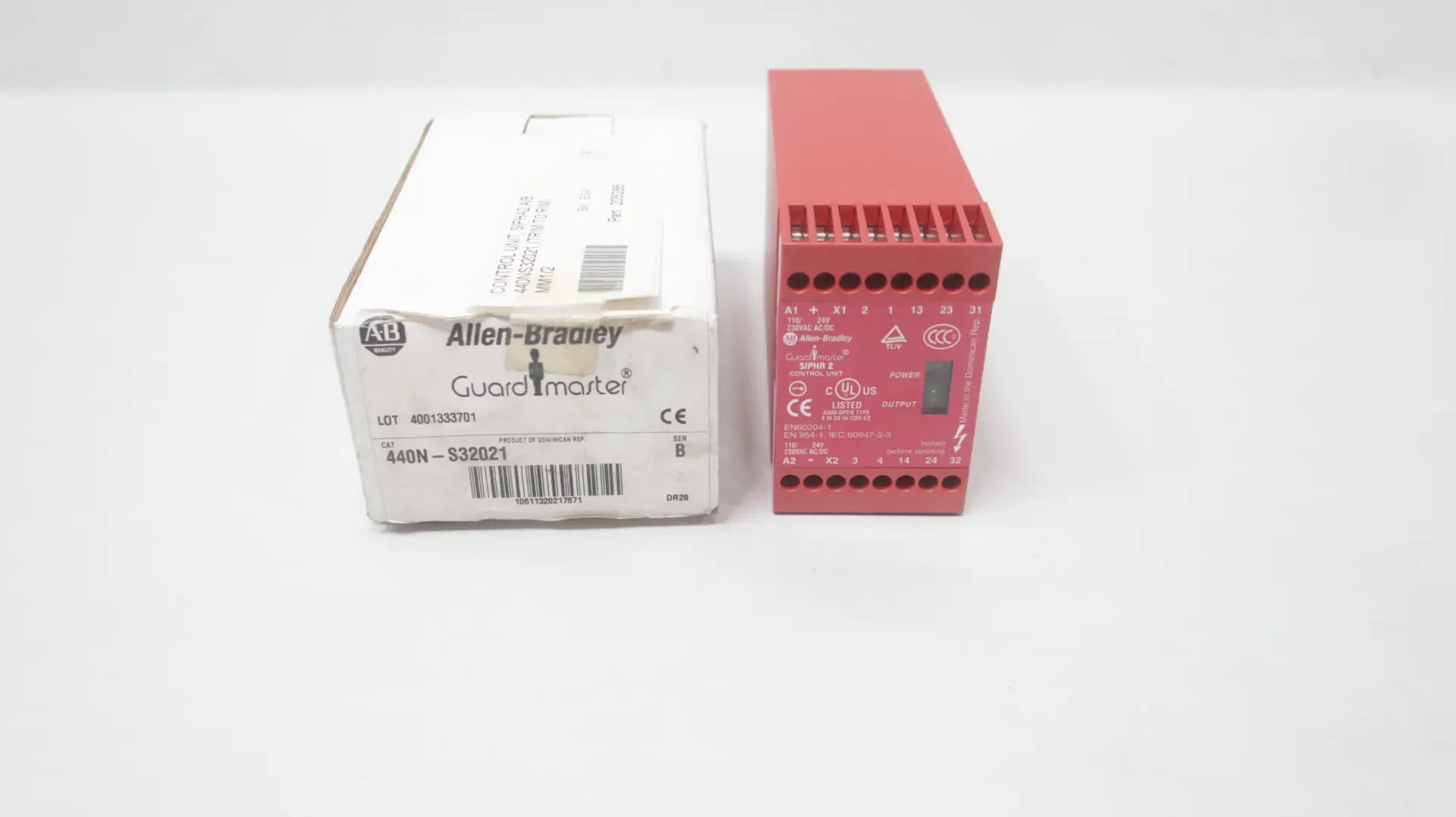Produktfoto 1 von ALLEN BRADLEY 440N-S32021