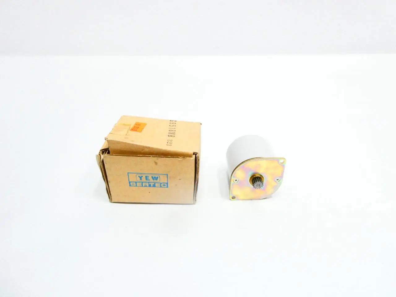 Produktfoto 1 von YEW BM-M6 G9518MB