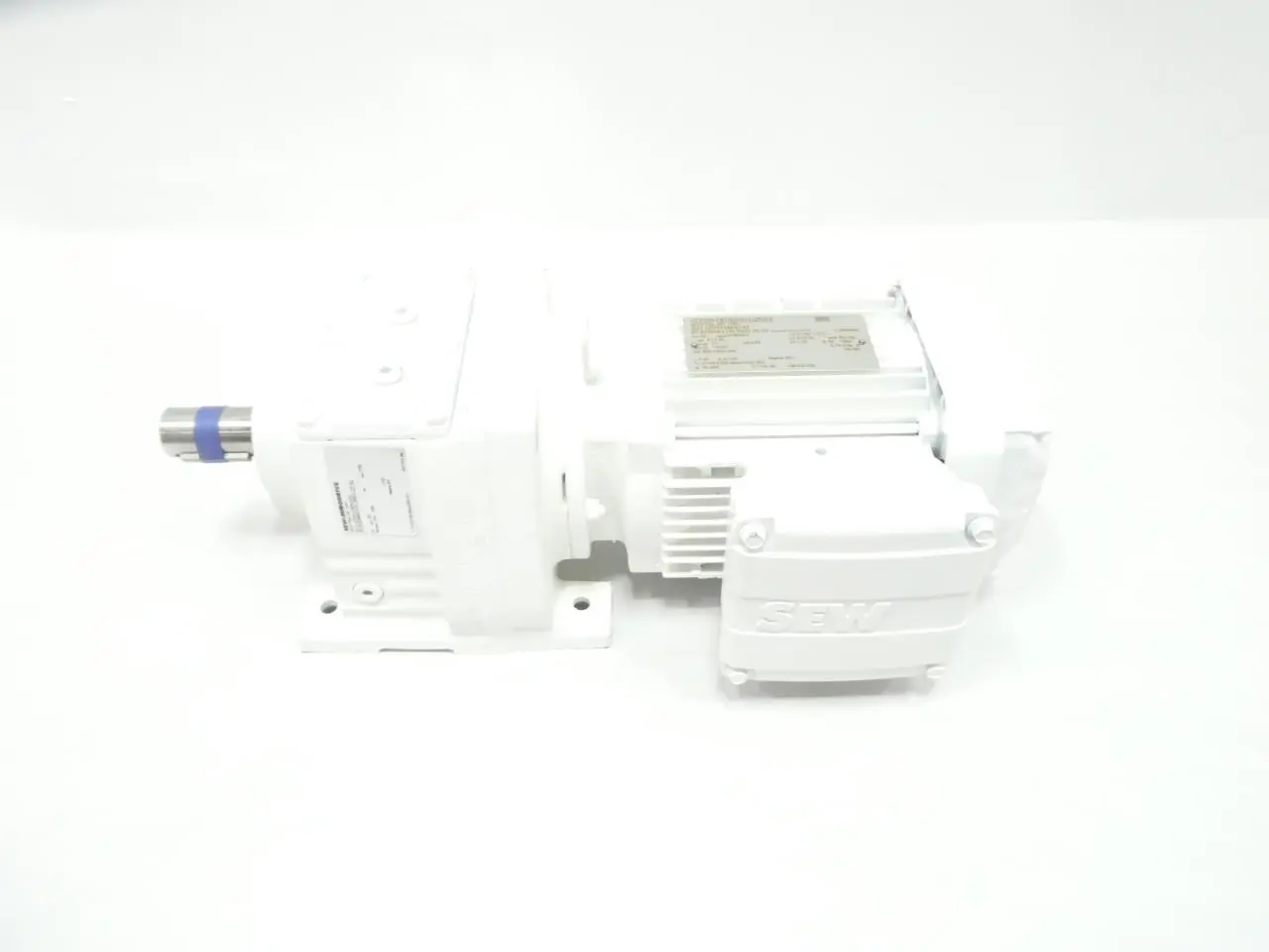 Produktfoto 1 von SEW EURODRIVE R3/DRN/1M4/DA