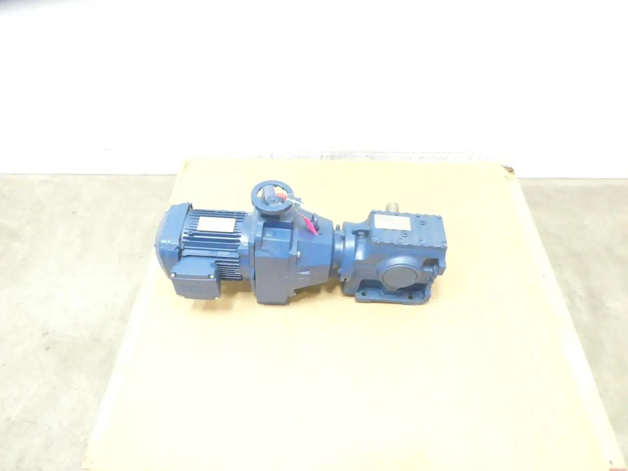 Produktfoto 1 von SEW EURODRIVE S67 D26 DRN90S4