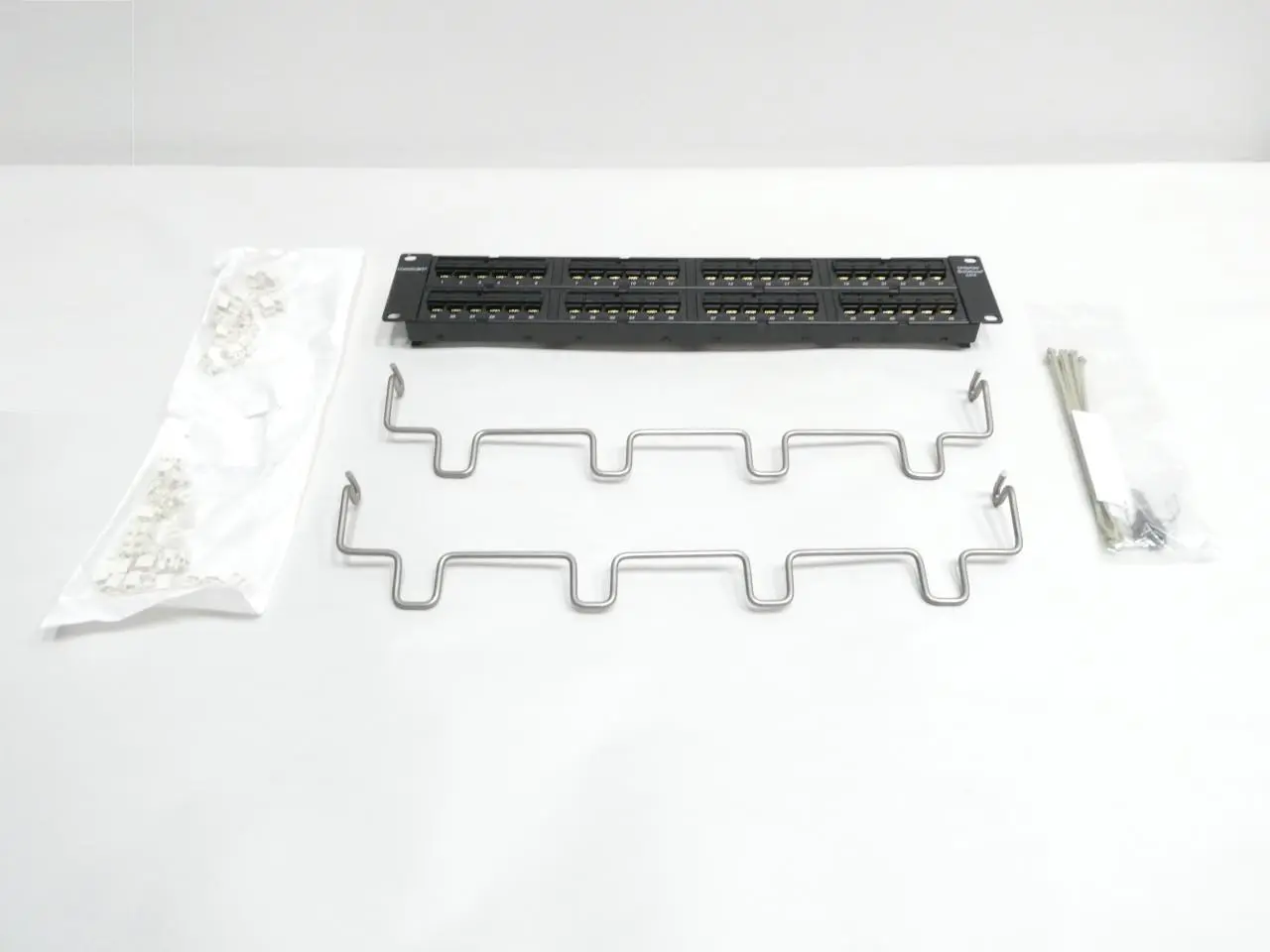 Produktfoto 1 von COMMSCOPE UNP-U-610-2U-48