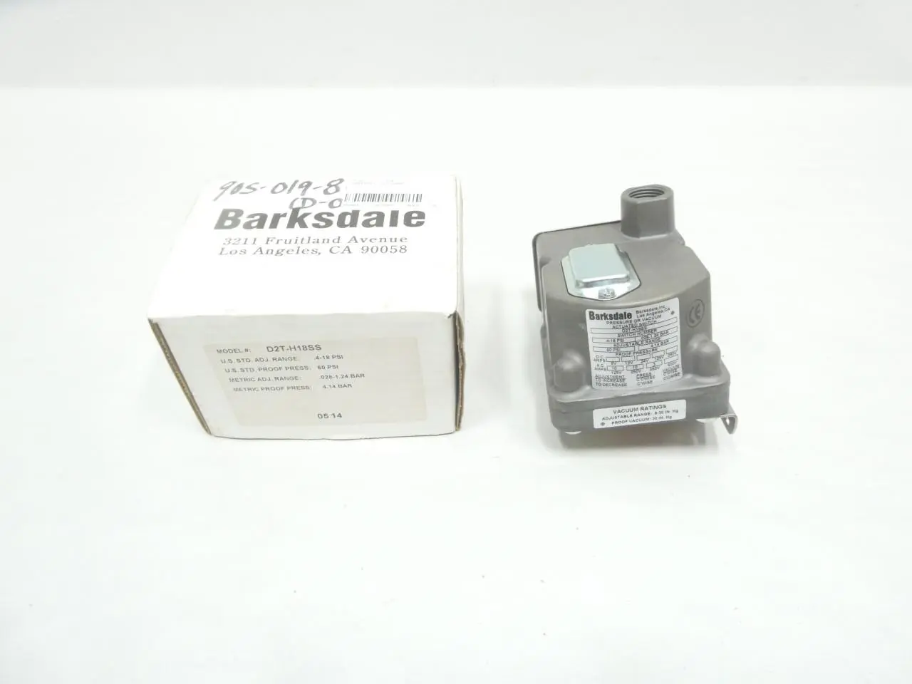 Produktfoto 1 von BARKSDALE D2T-H18SS