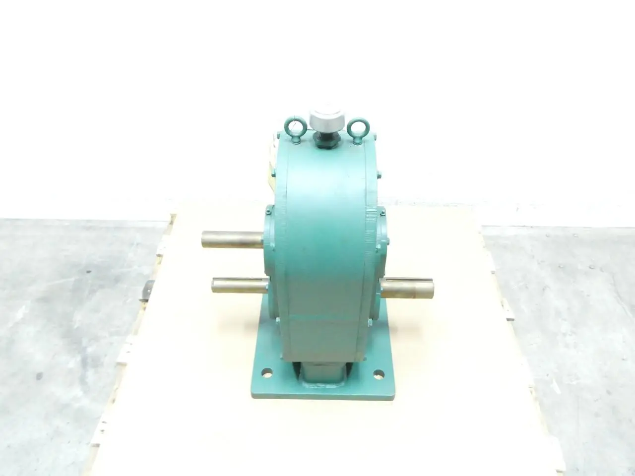 HORSBURGH & SCOTT 6" W46 VC