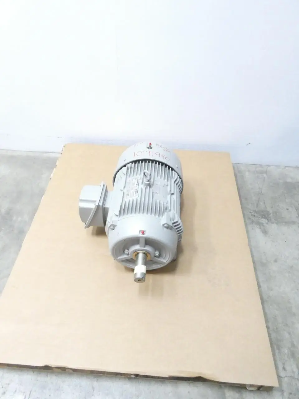 Produktfoto 1 von SIEMENS 1LE24212BA112AA3