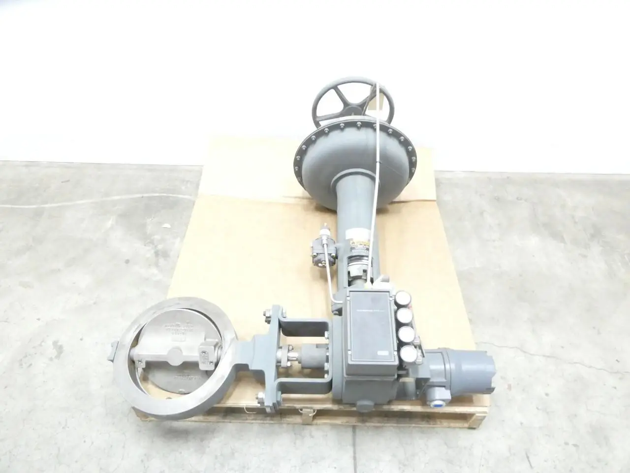 FISHER 1052-A31A