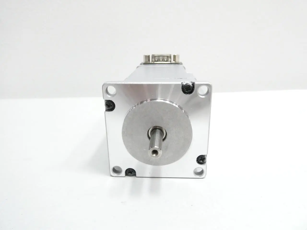 Produktfoto 1 von FESTO EMMS-ST-57-M-S-G2