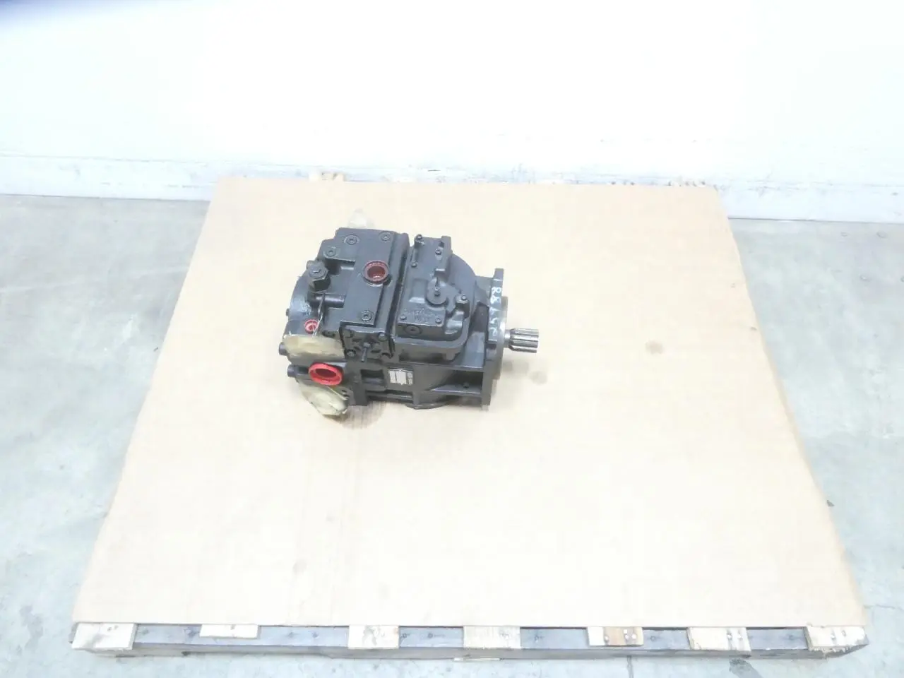 SAUER-DANFOSS 90R130MA1NN80L3F1H03GBA232324