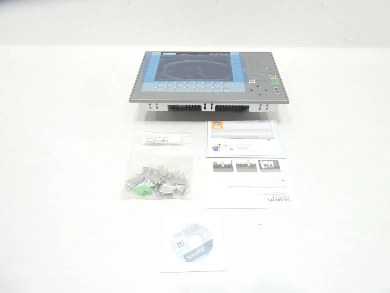 Produktfoto 1 von SIEMENS 6AV2 124-1GC01-0AX0