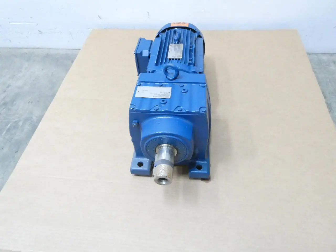 Produktfoto 1 von SEW EURODRIVE R77 DRN100L4/DH