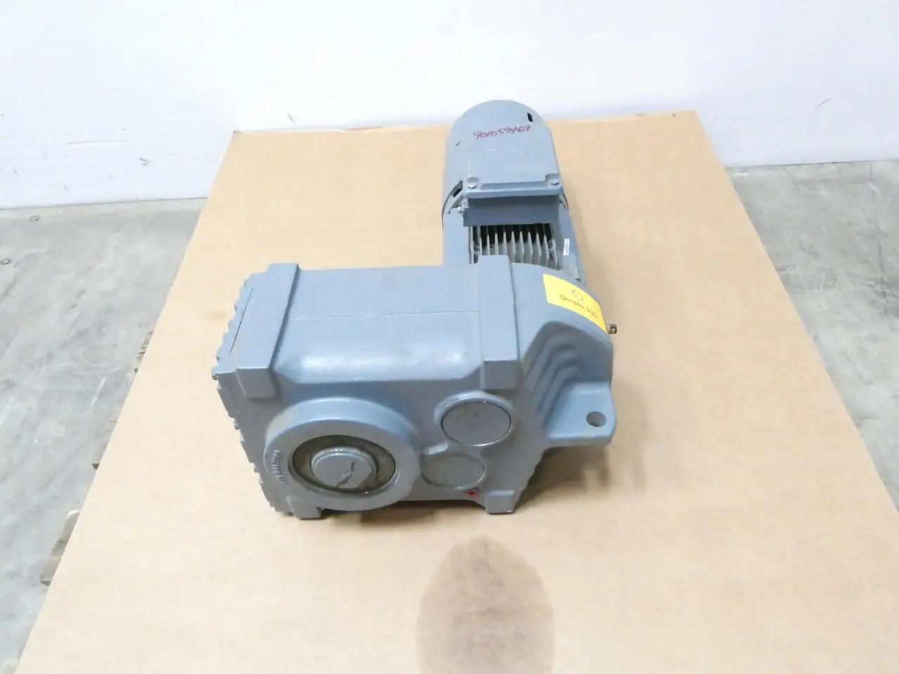 Produktfoto 1 von SEW EURODRIVE FA77DT100L6BH64HFEV1A