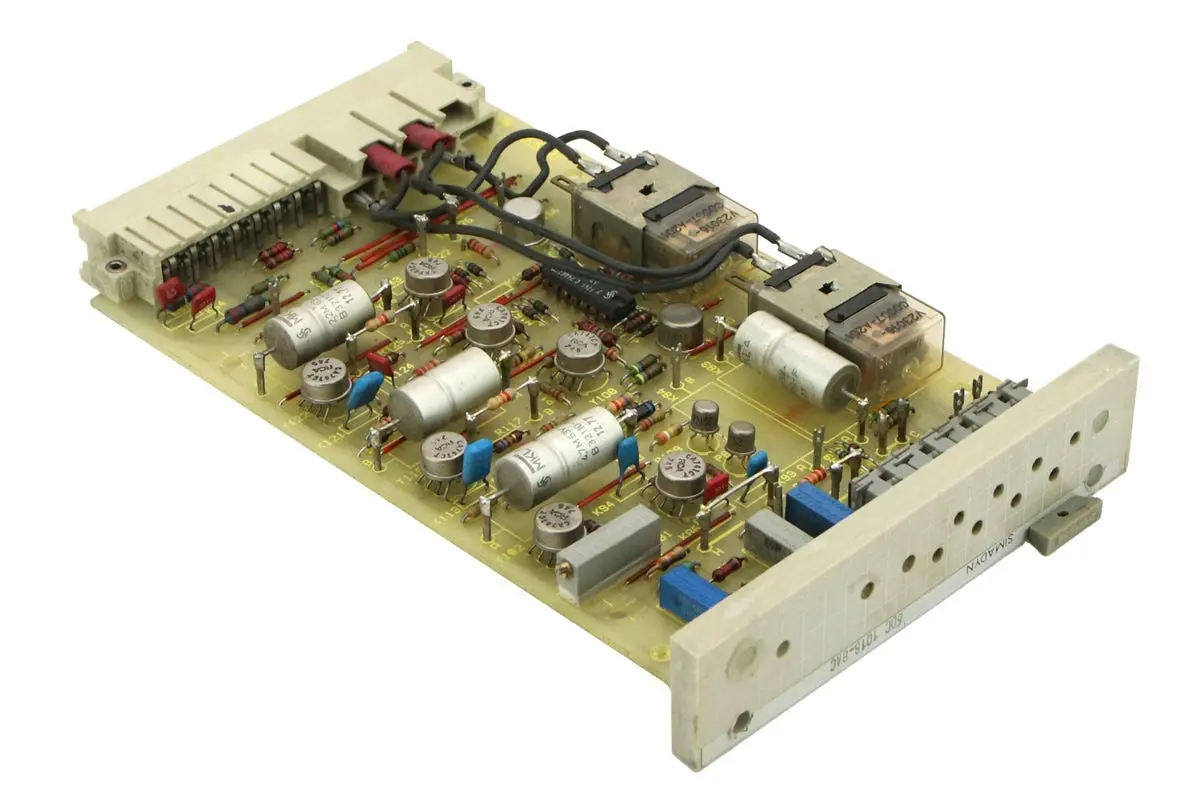 Produktfoto 1 von 6DC1018-8AC