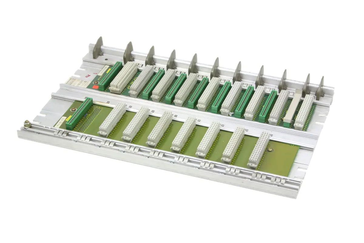 Produktfoto 1 von 6ES5700-2LA12