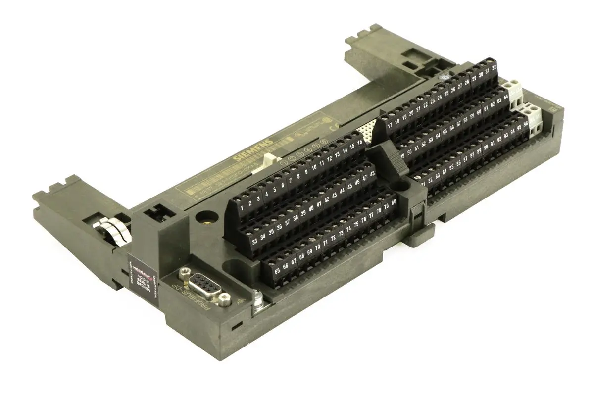 Produktfoto 1 von 6ES7193-0CB10-0XA0