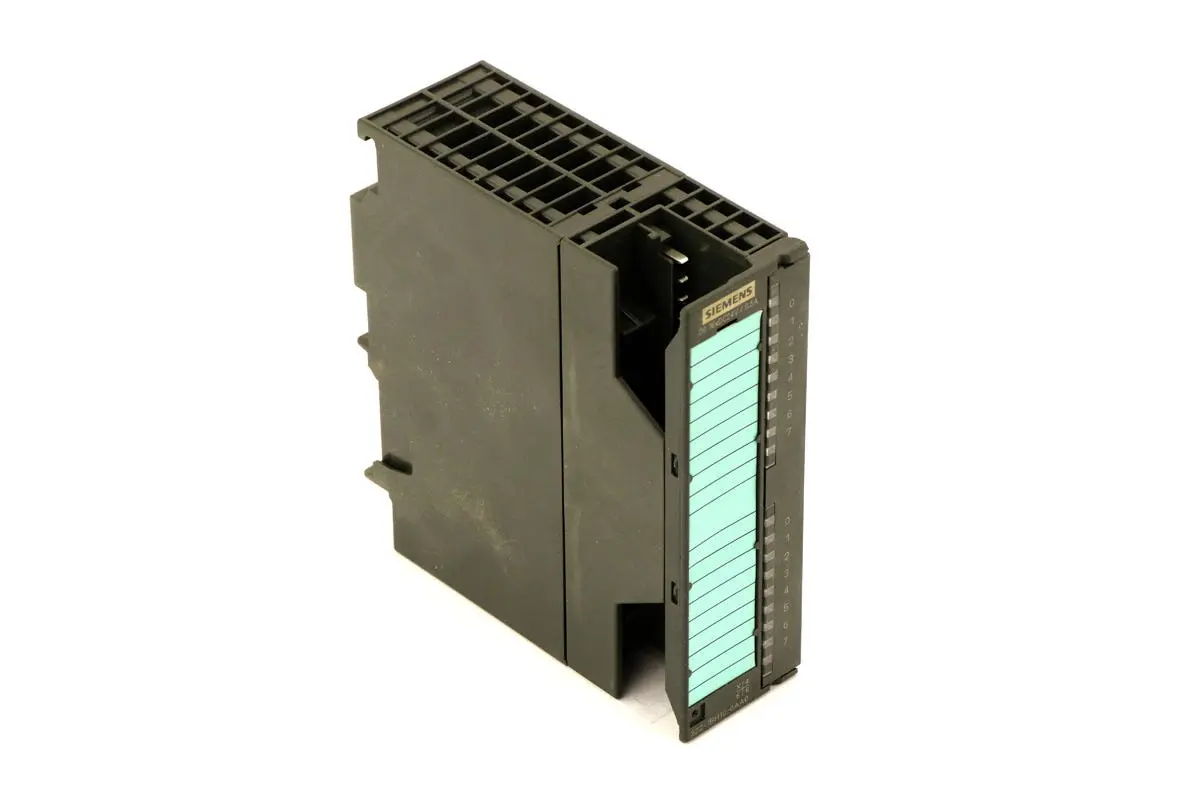 Produktfoto 1 von 6ES7322-1BH10-0AA0